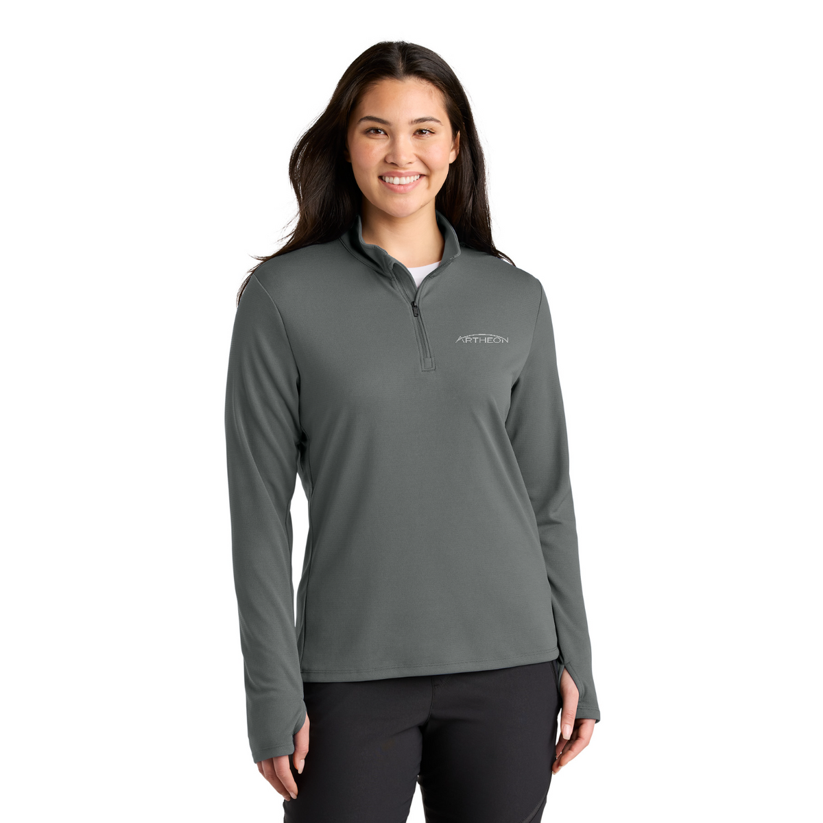 The North Face Women's Ambition 1/4-Zip — model